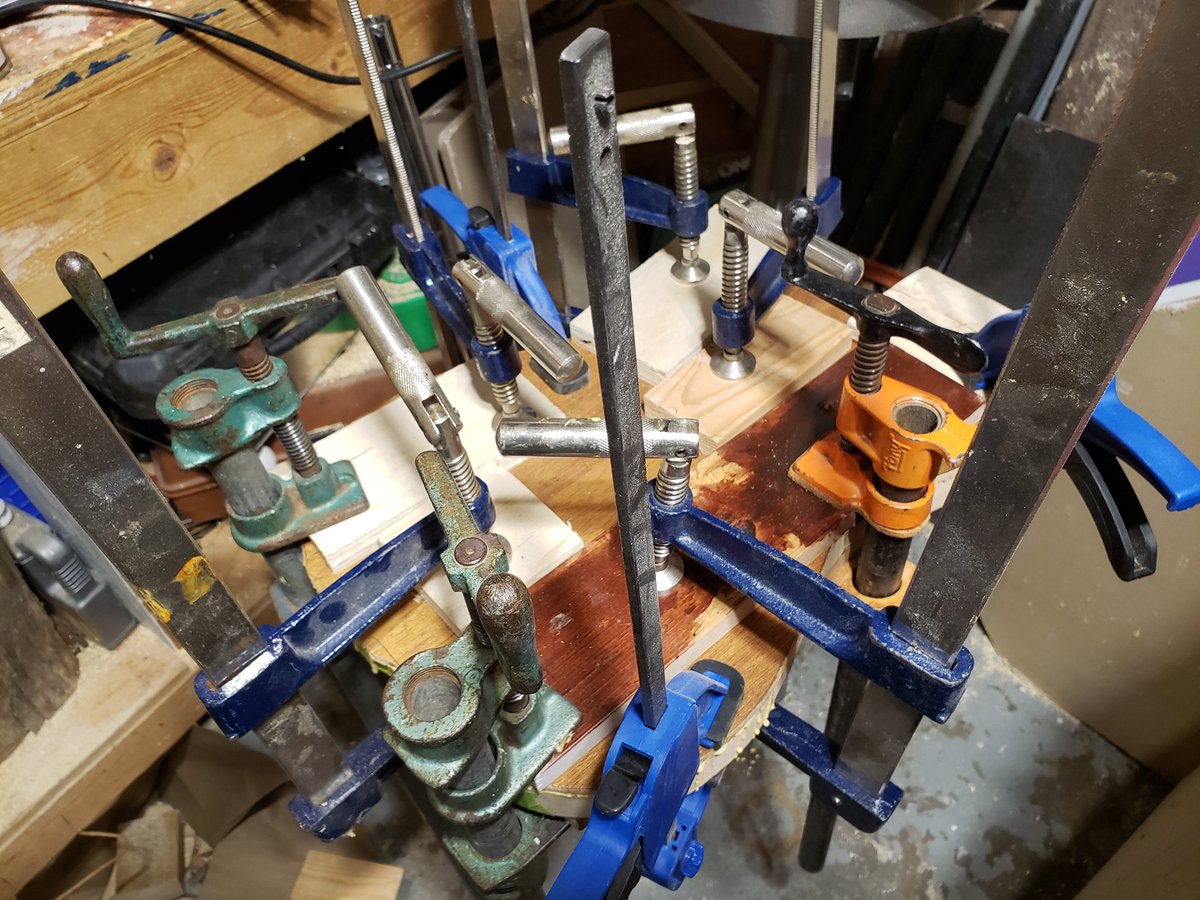 As I frequently say, there's no such thing as too many clamps. 😀👍