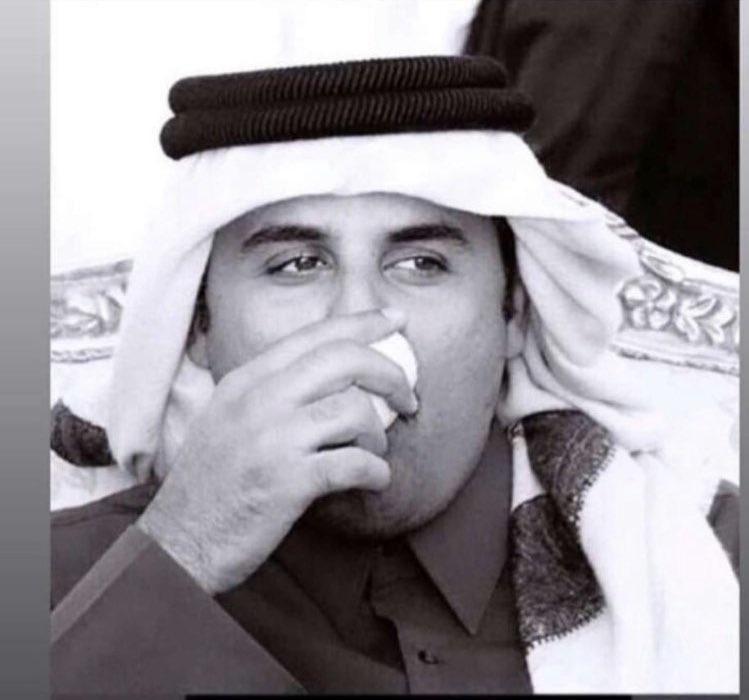 AlthaniSuhaim's tweet photo. مايكيف راسه البن وأنواع القناد
كل ما فاحت مصيبة شرب فنجالها 
أمير السلام 🕊️ https://t.co/VQkdJcNgd0