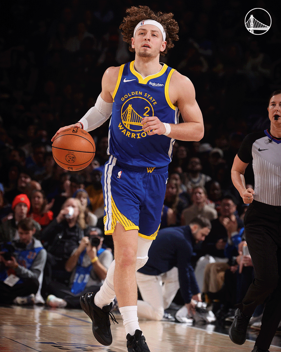 69% from the field
50% from three
Dubs gettin' buckets in the first frame 🎯