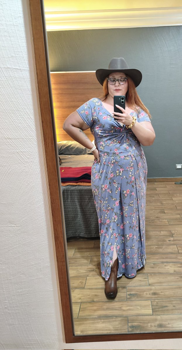 Vámonos pues, necia.