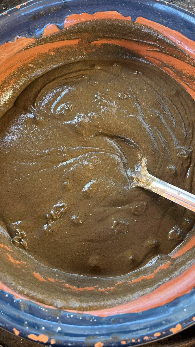 MiguelConde75's tweet photo. Descubre este ancestral MOLE DE HUITLACOCHE de Tlaxcala servido con costilla, esquites y chilacayota. Receta de Juan Manuel Carpintero en la Exhacienda Soltepec | HISTORIAS DE SABOR ==> https://t.co/kQPsKd0VEw https://t.co/LgnUTNDMmc