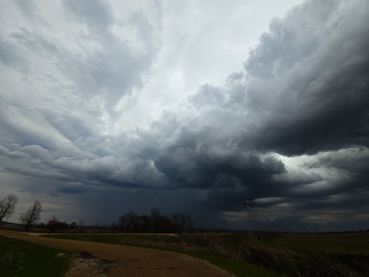 𝑺𝒕𝒐𝒓𝒎𝑺𝒚𝒏𝒄𝑾𝑿☈ tweet media