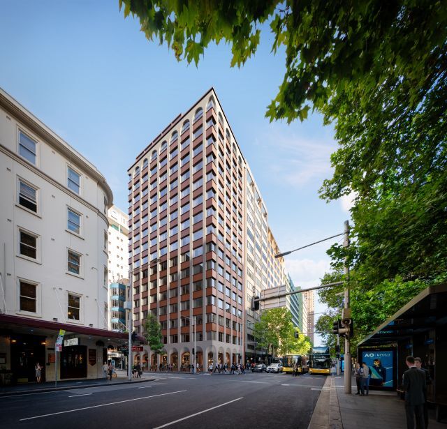 HM Magazine tweet media