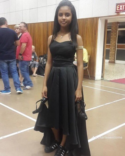 Tyla_Tygrs's tweet photo. The school where TYLA was bullied, White ppl bullied her for her skin colour, hair texture she didn’t feel good in her own skin she used to straighten her hair and it damaged it (proof is her women of the year interview and her old tweets) https://t.co/yZcTSOt2gg