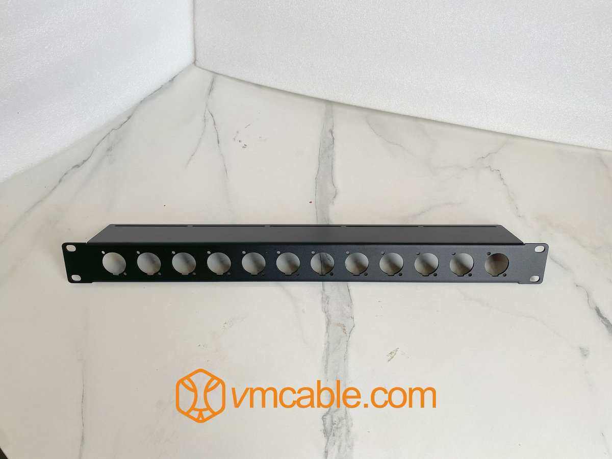 Konsnhunter tweet media