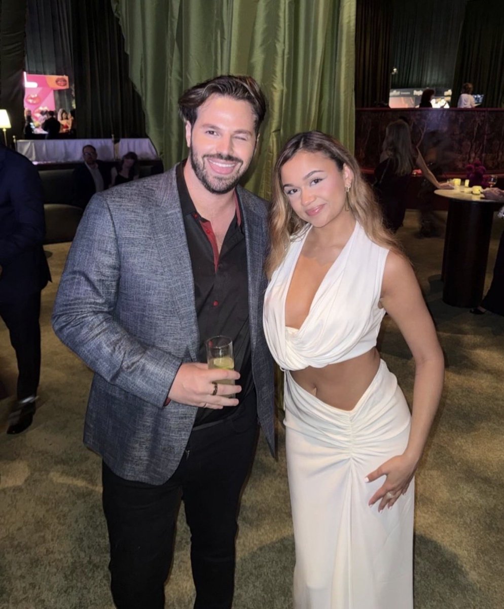 miksaae's tweet photo. #rudison were at the Oscars pre party yesterday MHMM now that’s what im talking about GET ITTT https://t.co/KhNo2UOjpX