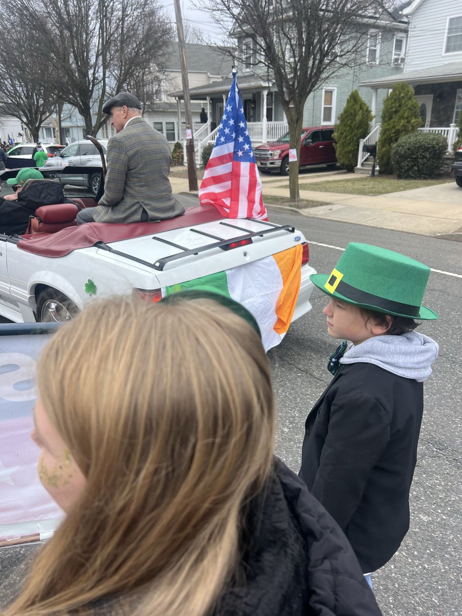 Hillary Herzig tweet media