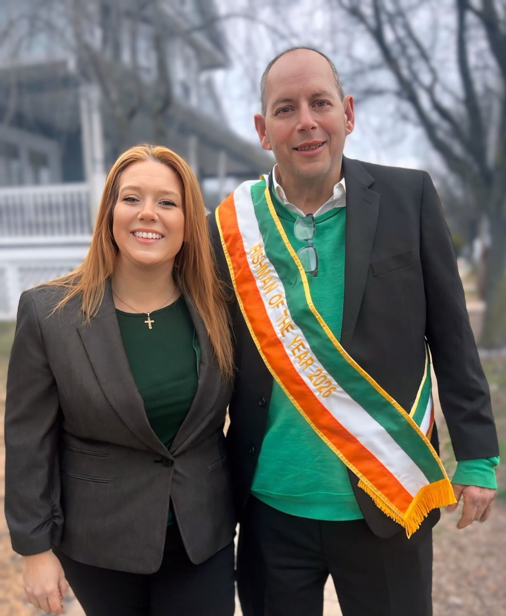 Hillary Herzig tweet media