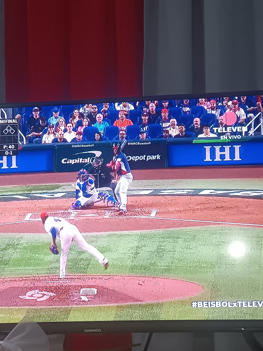 lamberti08's tweet photo. Saludos desde Maturin
1 Tatis Jr 
2 Caminero
3 Vlady JR
Vamos Venezuela 🇻🇪
#beisbolxteleven https://t.co/9ziLSdoEGl