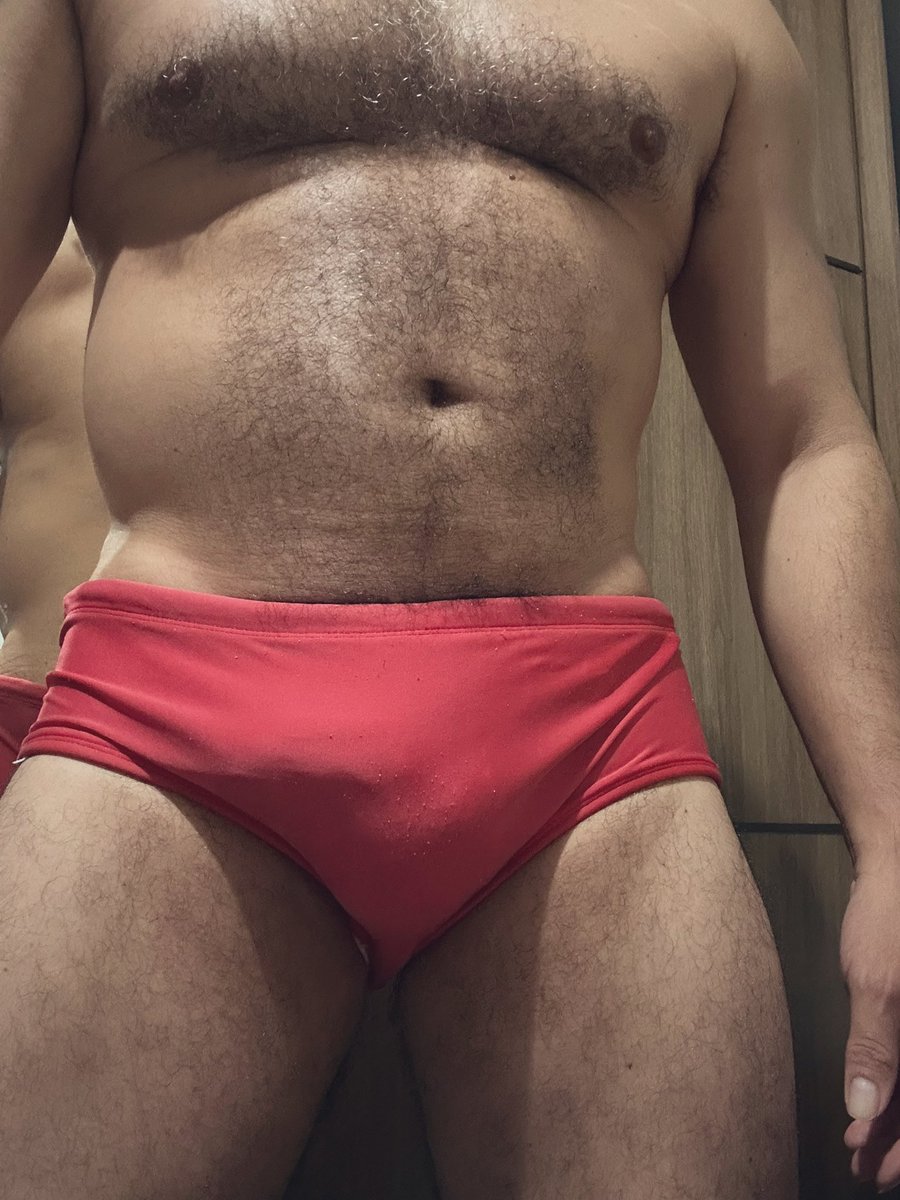 HairyTopBrazil tweet media