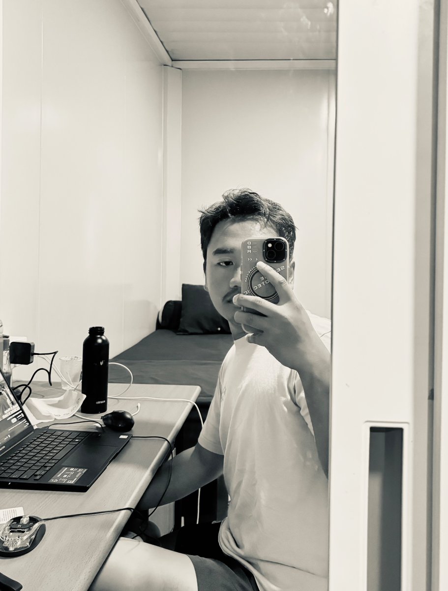 BUKAN BASE RATED tweet media