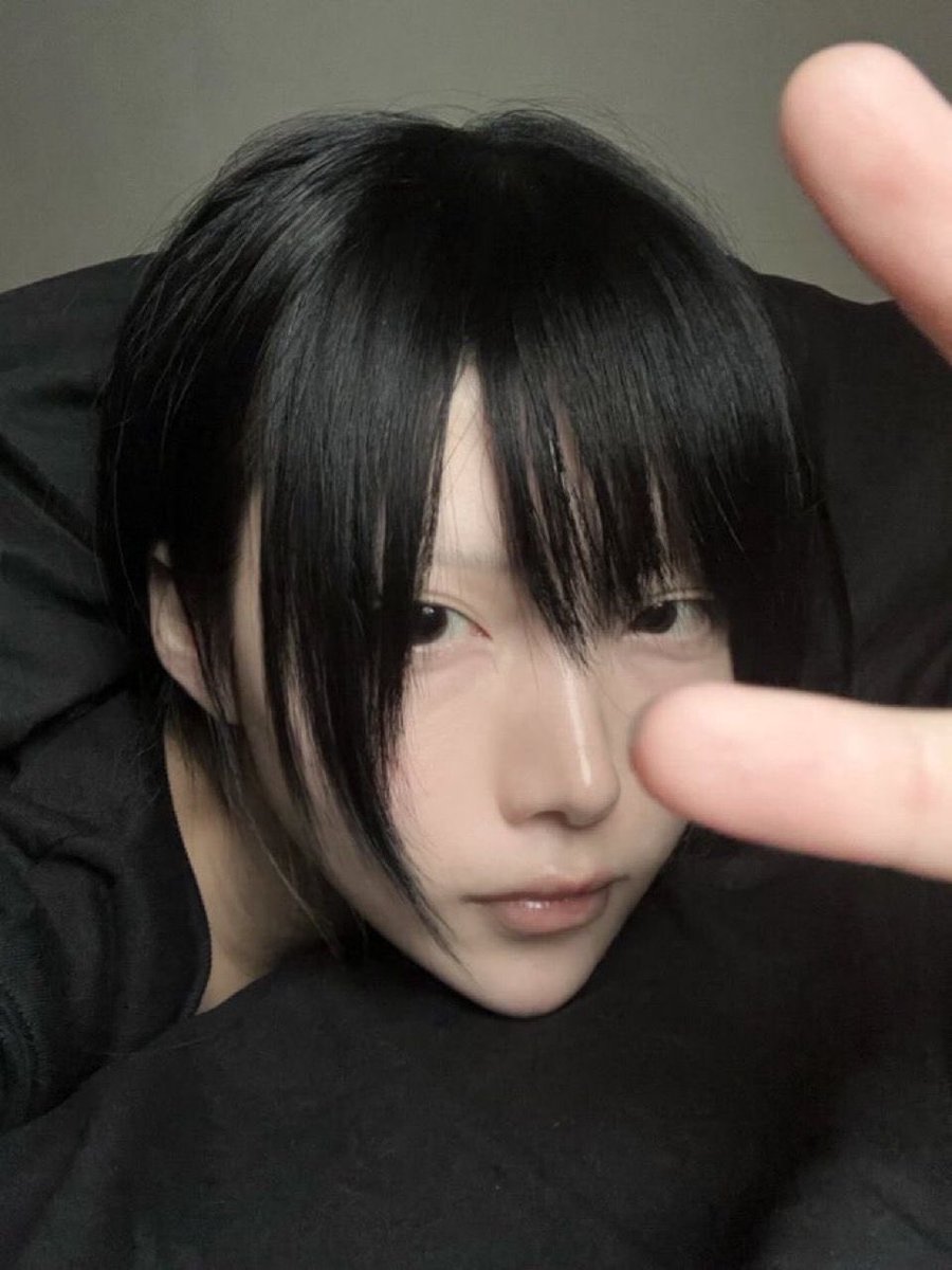 Yūrei 幽霊 tweet media