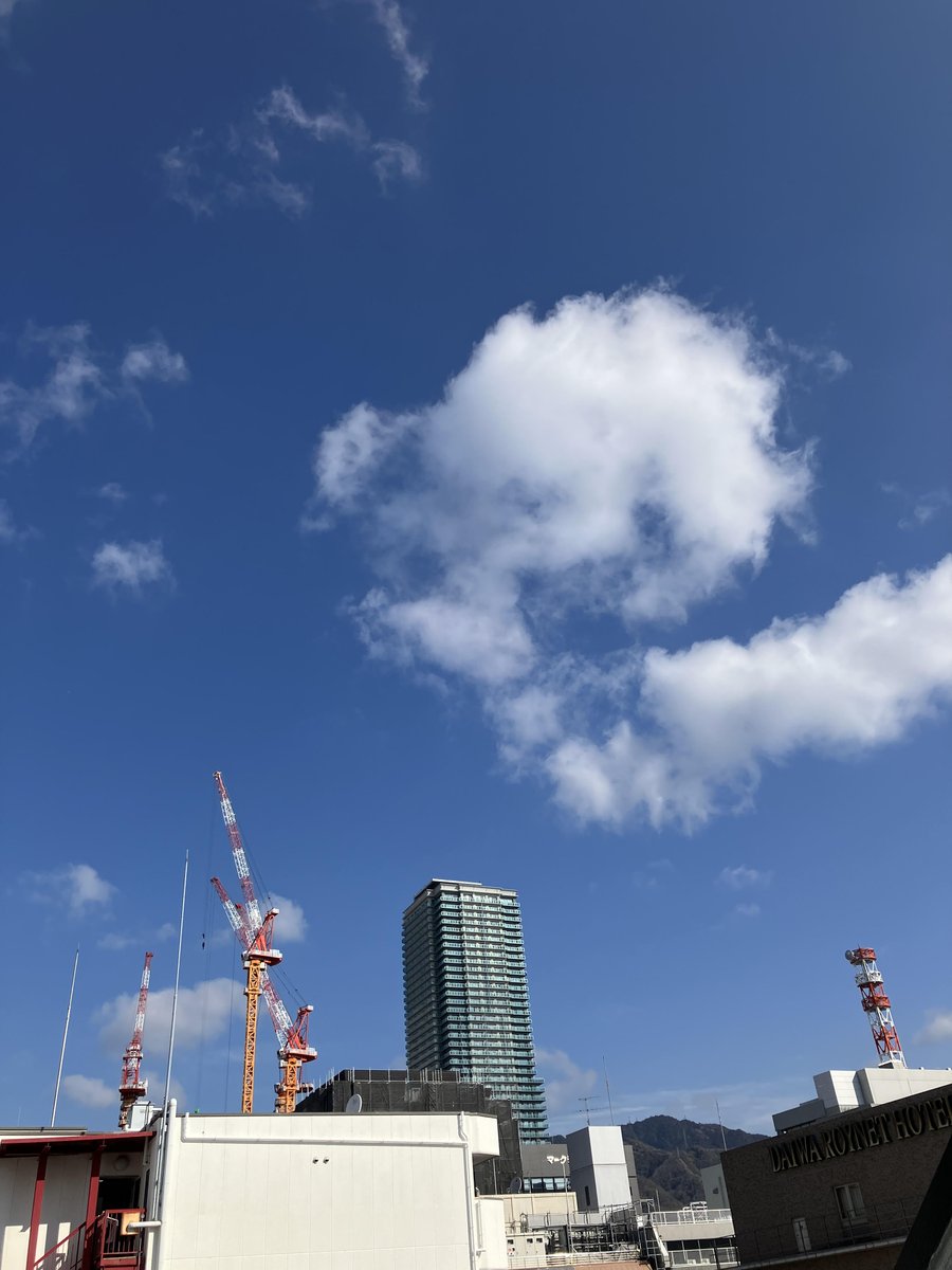 colocoコロコ/神戸市三宮駅シェアオフィス＆コワーキングスペース tweet media