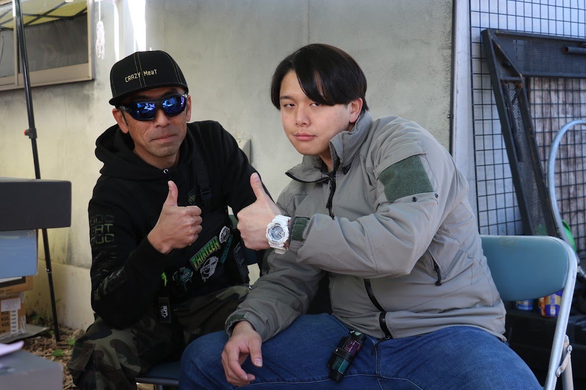#サバコネ #サバパー #サバゲー
千葉遠征第一弾のサバコネに参加✨
久しぶりの人や相棒⁈師匠⁈🥜🤣にも会えたし楽しい一日でした😊　主催者様大変お疲れ様でした🙇　
じっちゃん　ハセハセさん　リーパーさん撮ってくれて感謝です✨
今週はクレミさんのファンミ‼️新しいキャップ被って行くぜぃ‼️