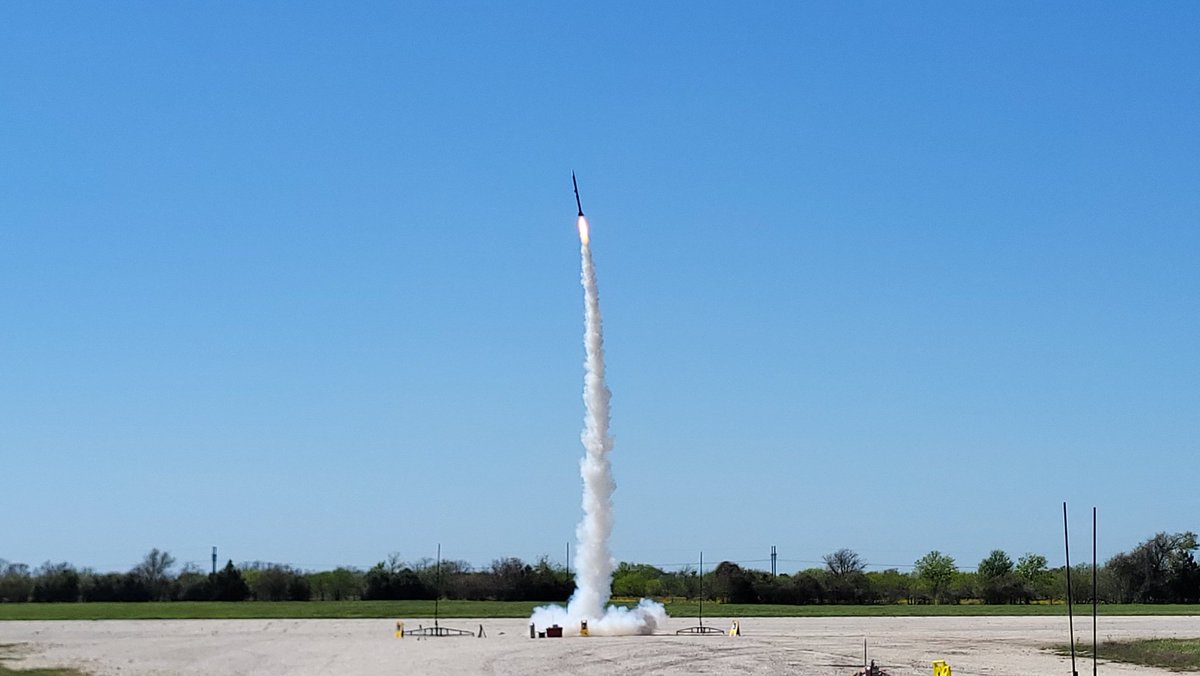 #ROCKETS 🚀 tweet media