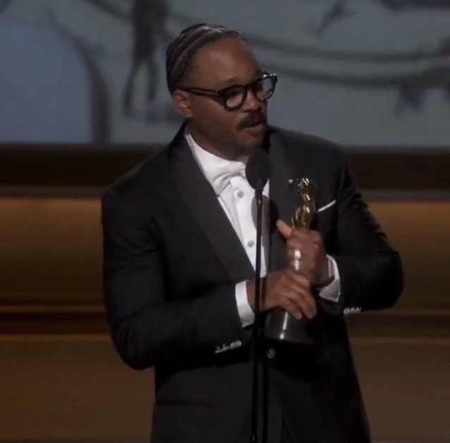 music data tweet media