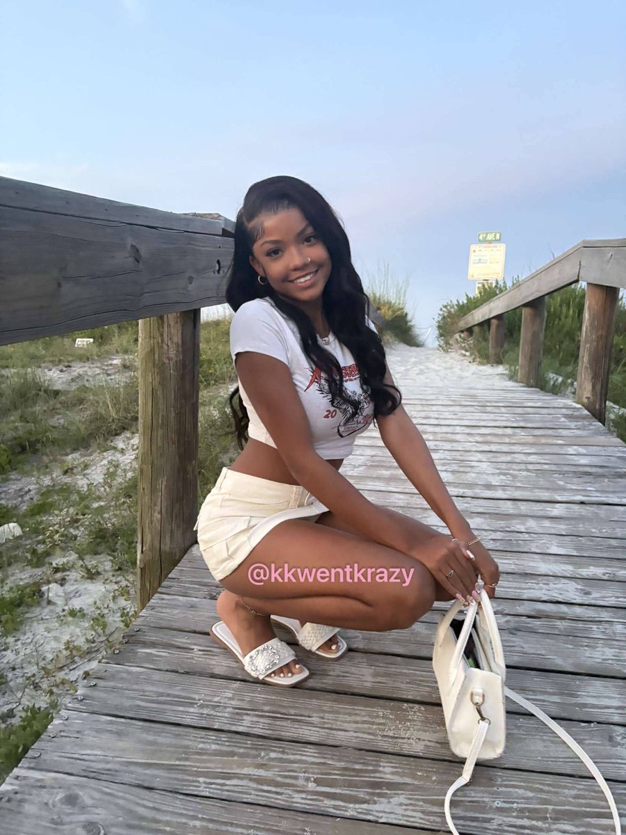 Fambase Link In Bio 😮‍💨💦 tweet media