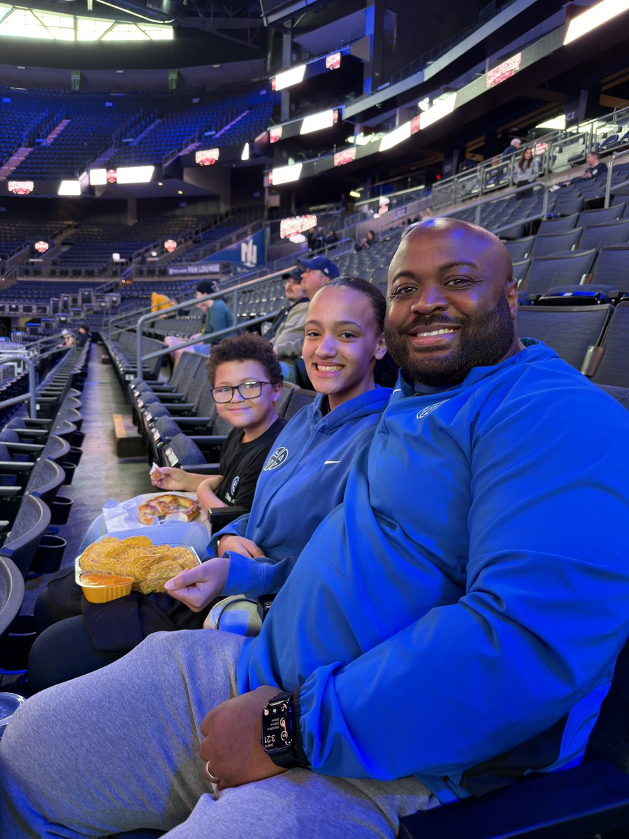 CoachLawrenceSC's tweet photo. Mission Complete โ
OHSAA State Champs!
This one goes in the history books!
Gilmour 5, St. Ignatius 2
Finishing the year at an historic 36-1๐ฅ๐๐๐
#LancerStrong โ๏ธ https://t.co/3rrp25wF90