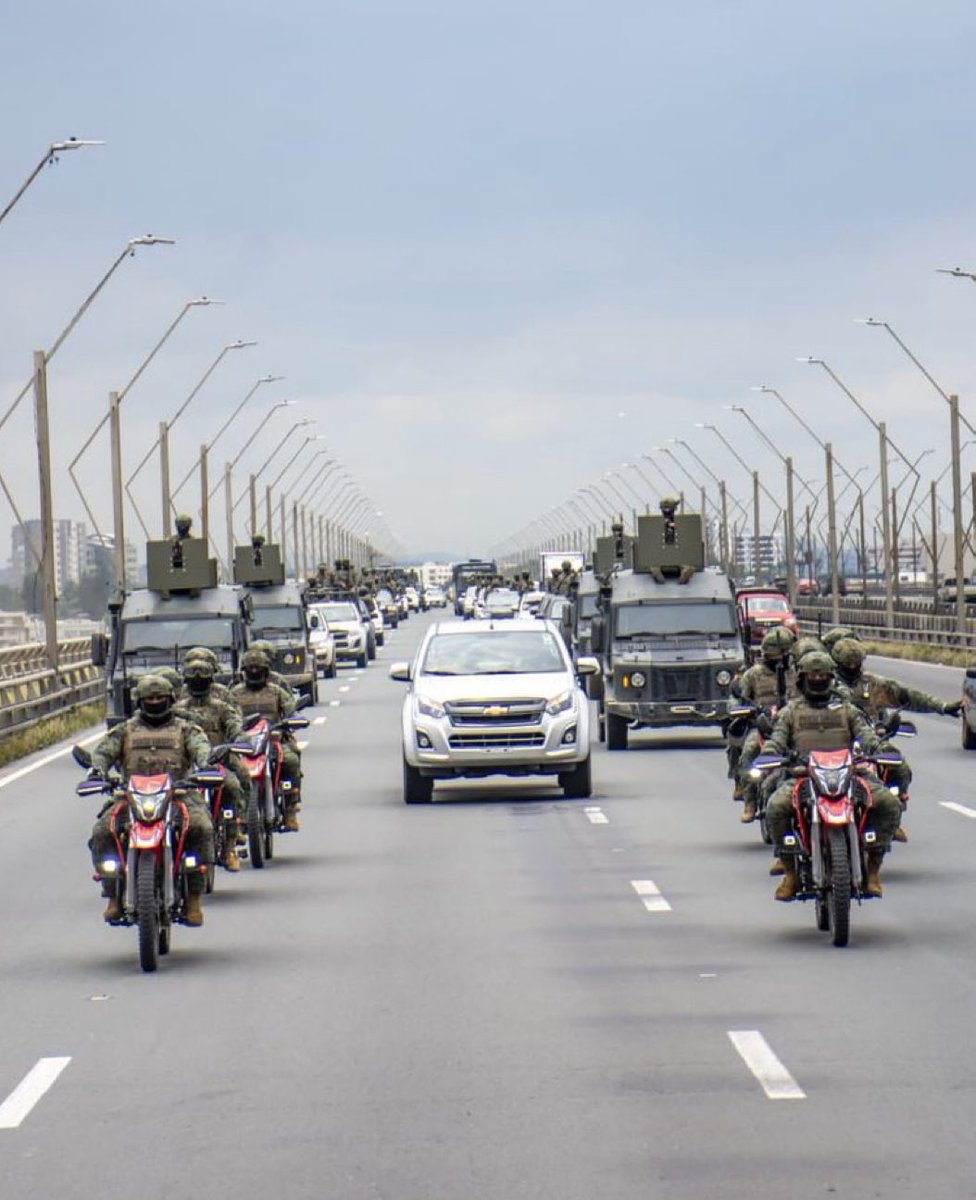 El show debe continuar.

julio/2024                                marzo/2026