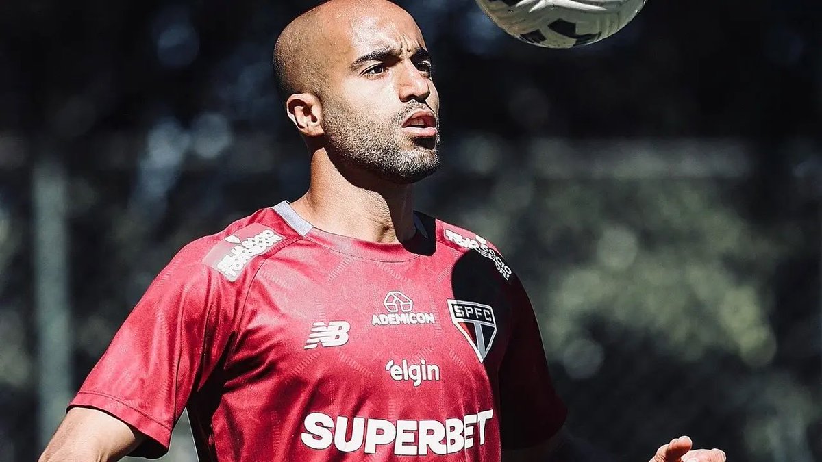 Um Barbudo Tricolor tweet media