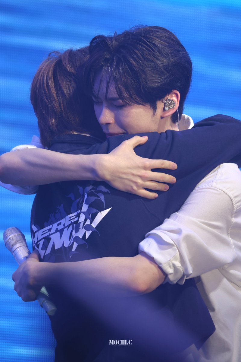 もち🦊최고누나 tweet media