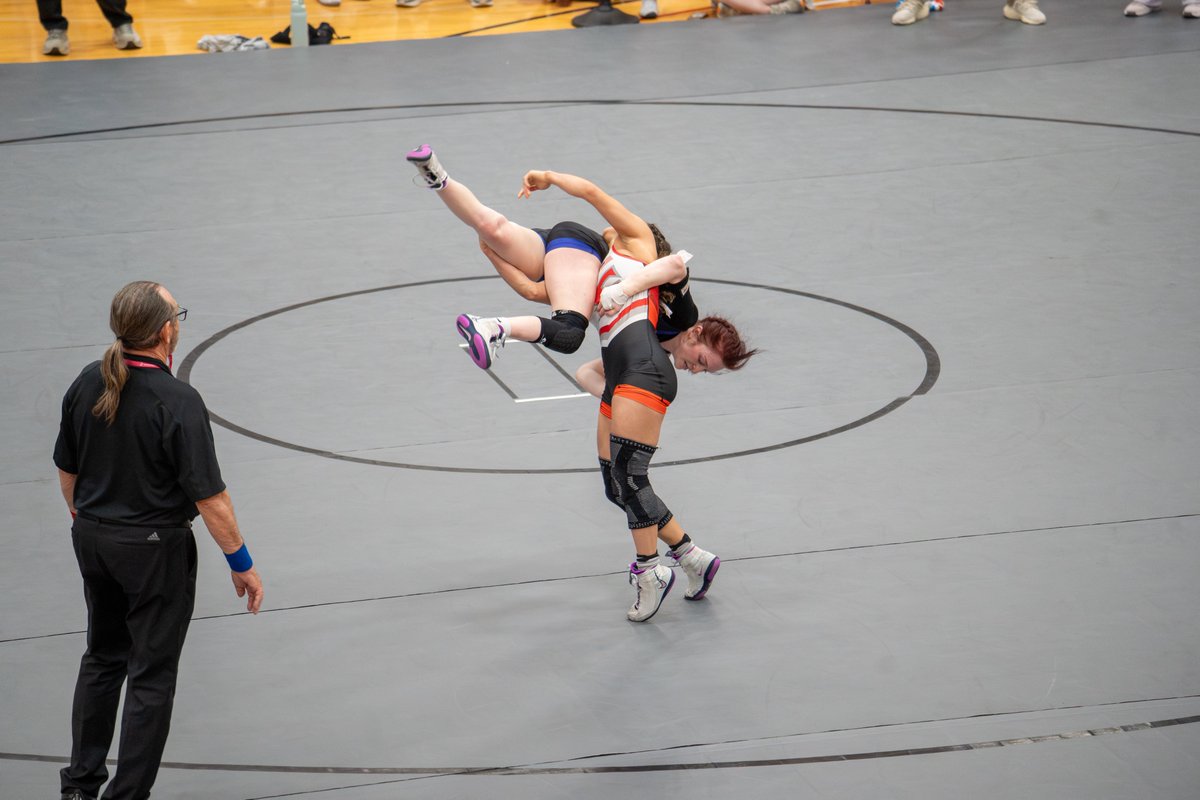 𝗙𝗥𝗜𝗘𝗡𝗗𝗦 𝗙𝗔𝗟𝗖𝗢𝗡𝗦 tweet media