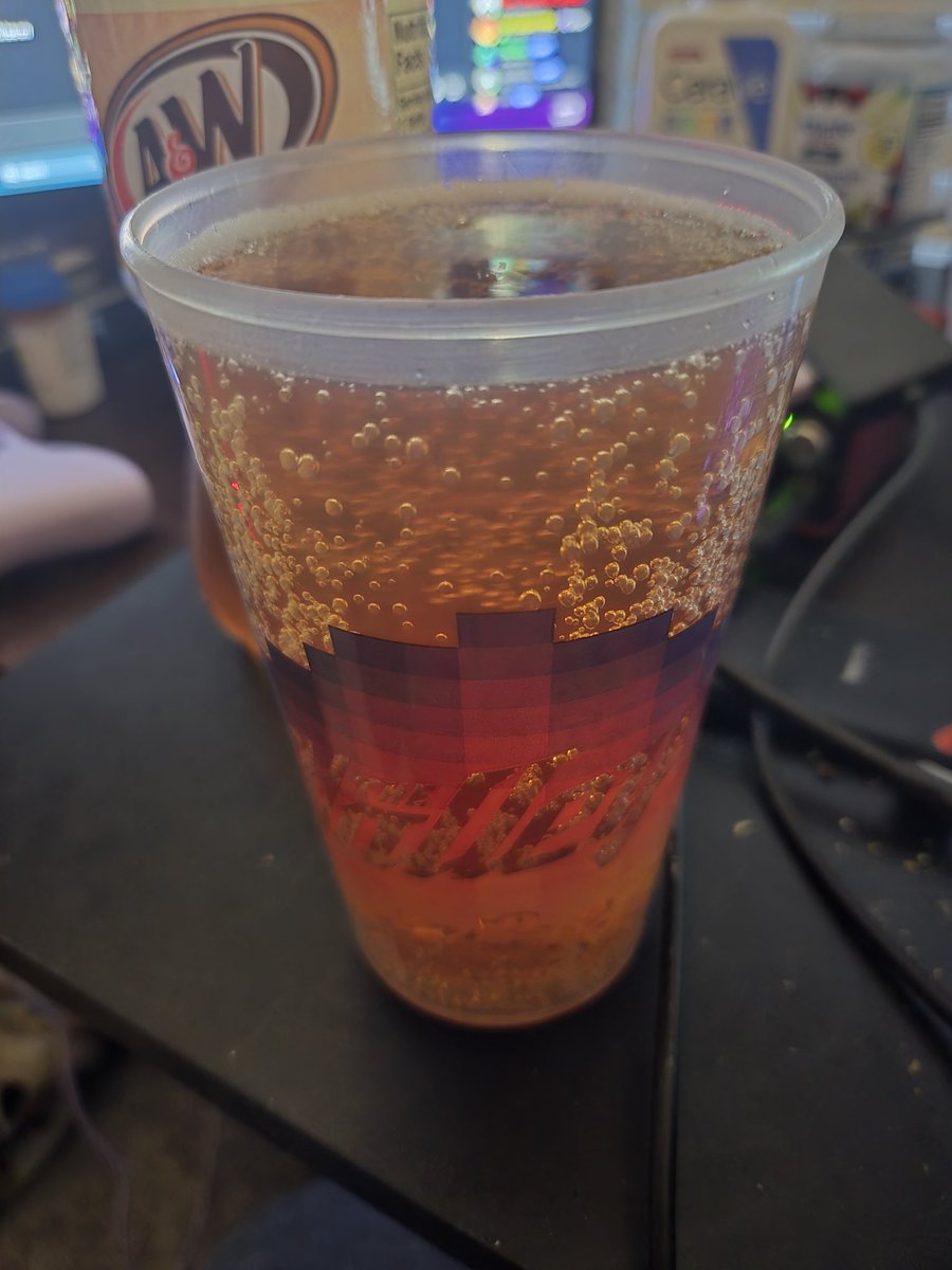 3 shots of dark chocolate banana whiskey, the rest is cream soda. Will report findings soon.