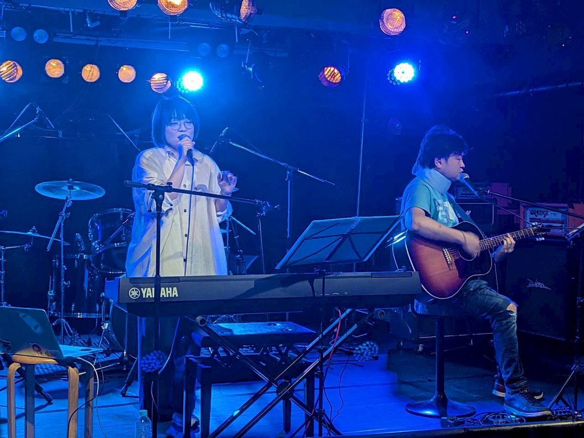 ekkey803's tweet photo. ライブハウスでの初ステージ、無事に終わりました！
会場に来てくださった皆さん、本当にありがとうございました🥰
たくさんの方の支えやご縁がつながって、こうしてステージに立てたことをとても嬉しく思います 私の曲がそれぞれの形で響いてくれていたら嬉しいです。
これからも精進していきます💪 https://t.co/HhTCpvV6db