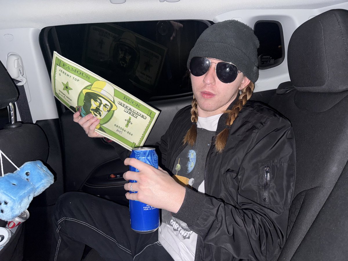 thezacinthehat's tweet image. #selfmade