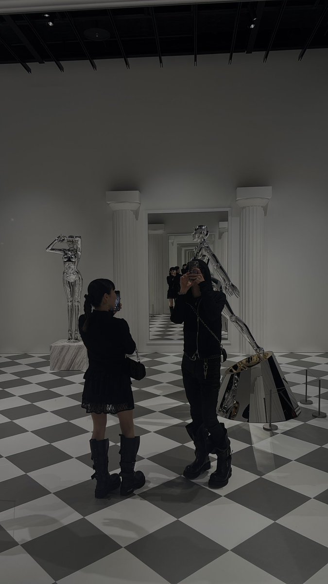 ROMANCE_LOV3R's tweet photo. SORAYAMA とても良かったです🙂‍↕️
最近Venomしか履いてません🫠 https://t.co/ckQDk6k3vk