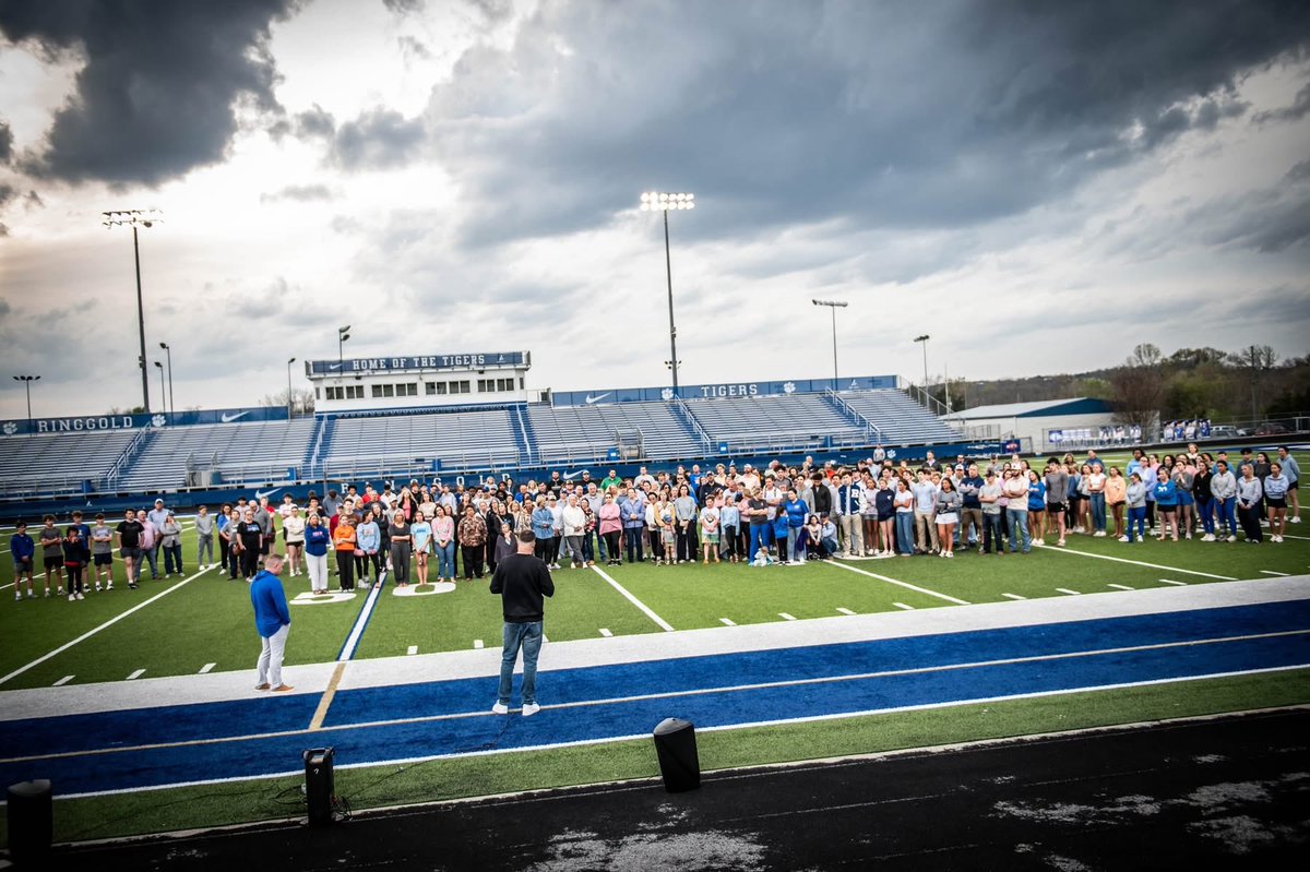 Austin Crisp tweet media