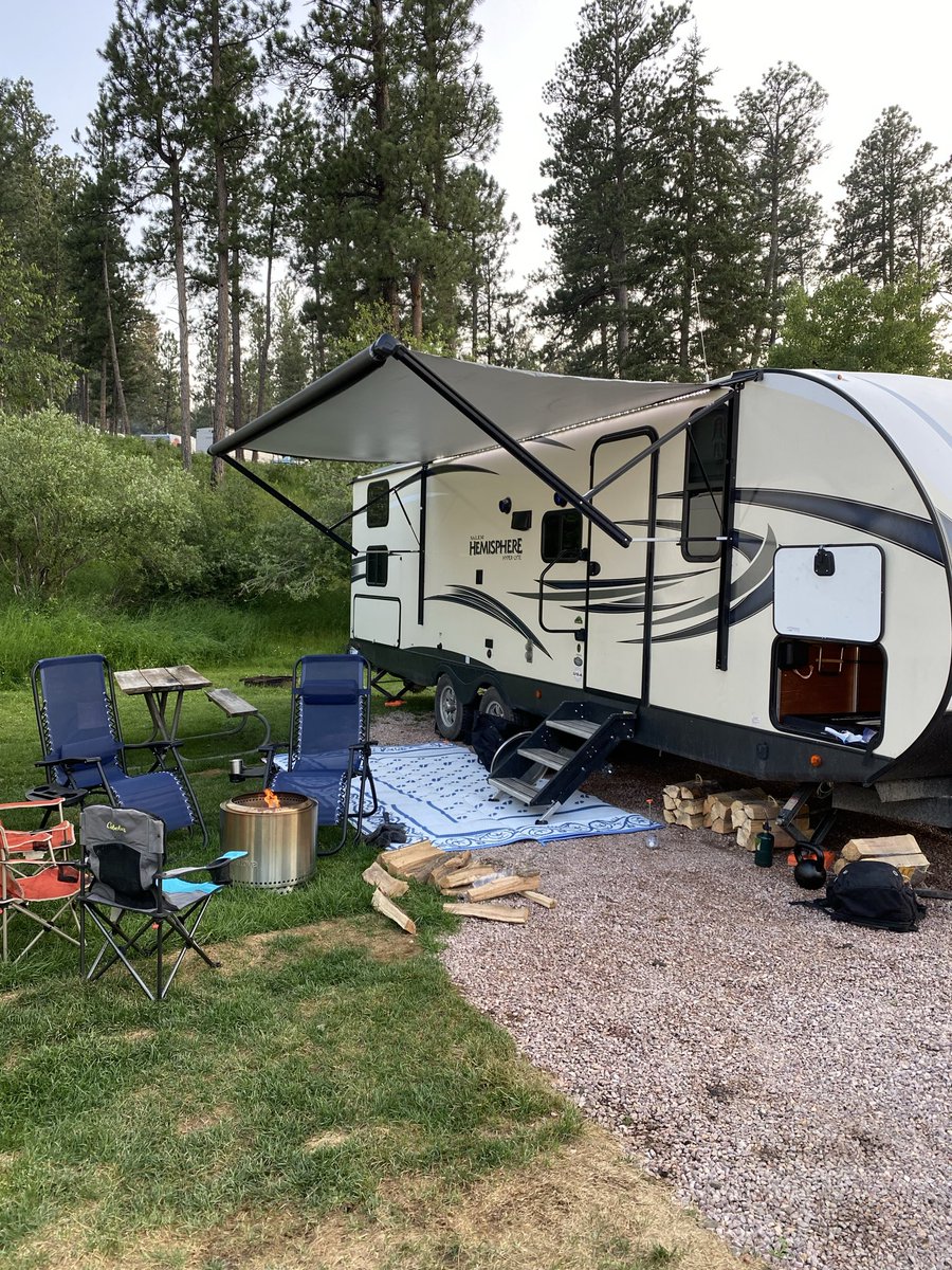 Mister Lee tweet media