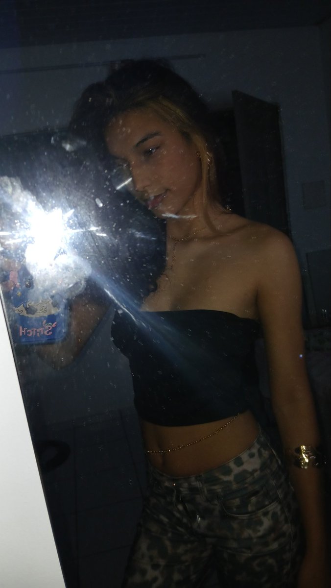 gatinha tweet media