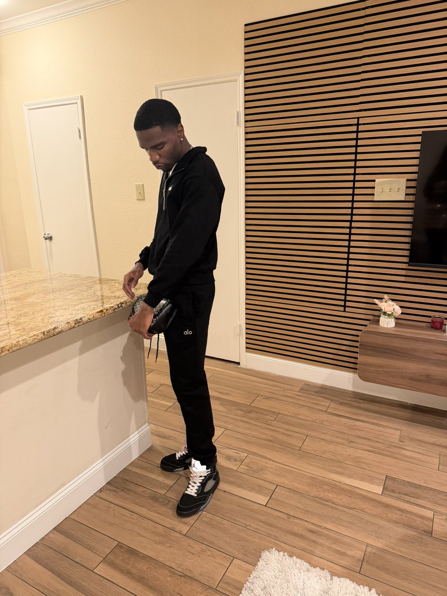 SlimTop26😝💪🏿 tweet media