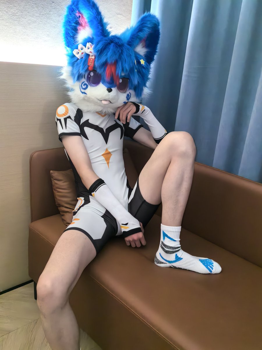 weiwei末 tweet media