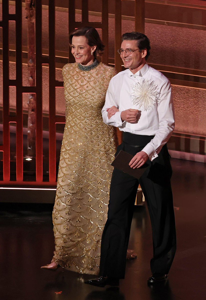 Star Wars tweet media