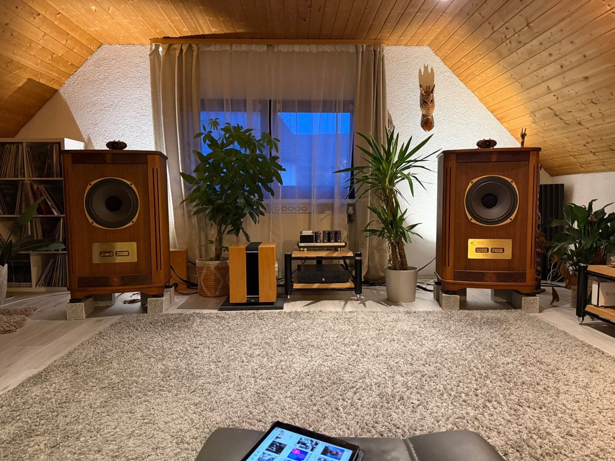 Red＆Blue tweet media