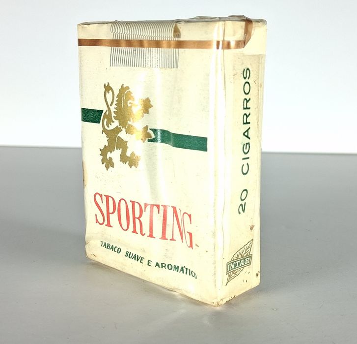 Era um maço de Sporting Suave se faz favor.