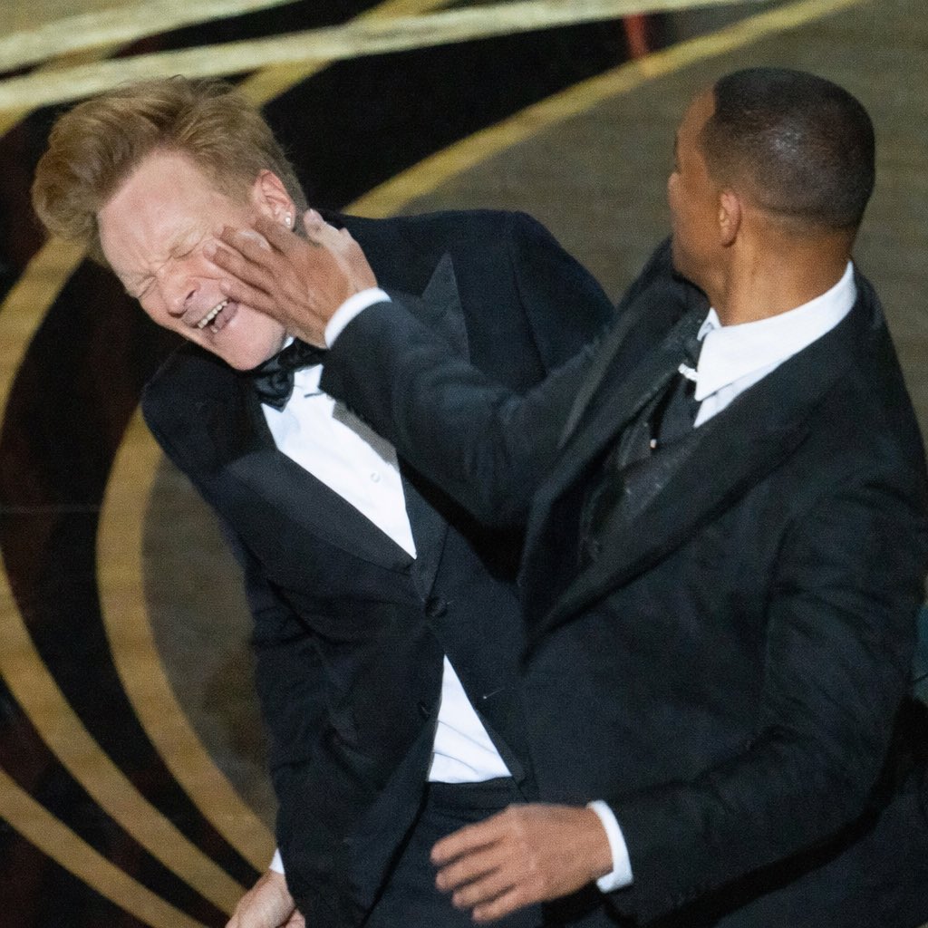 Veronica tweet media