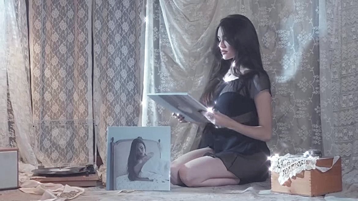 nova 𑣿 tweet media