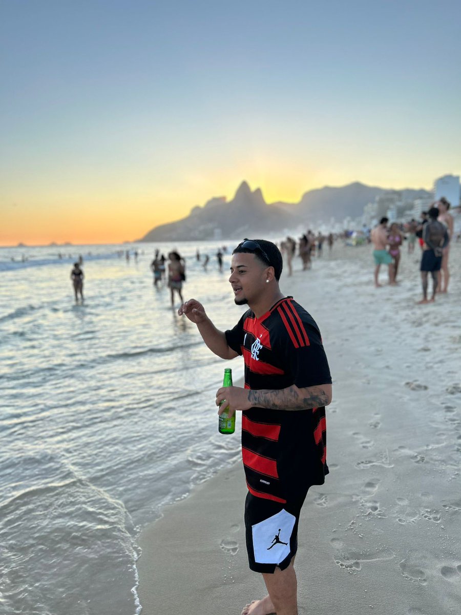 021_Pag's tweet photo. Bela vista 🌎 https://t.co/LHvw2trhYz