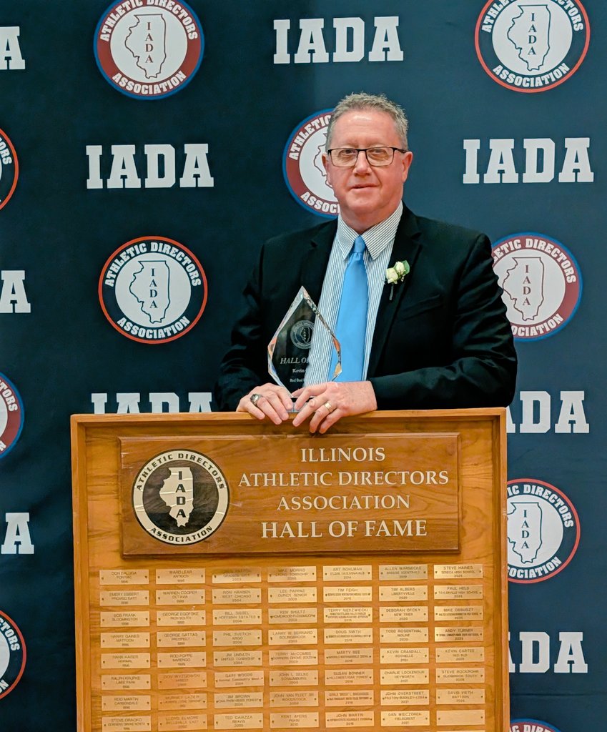 Couldn't be happier for retired Musketeer &amp; my friend Kevin Cartee on a well deserved Illinois Athletic Directors Association Hall of Fame induction tonight. One of the absolute best. 
#redbud132