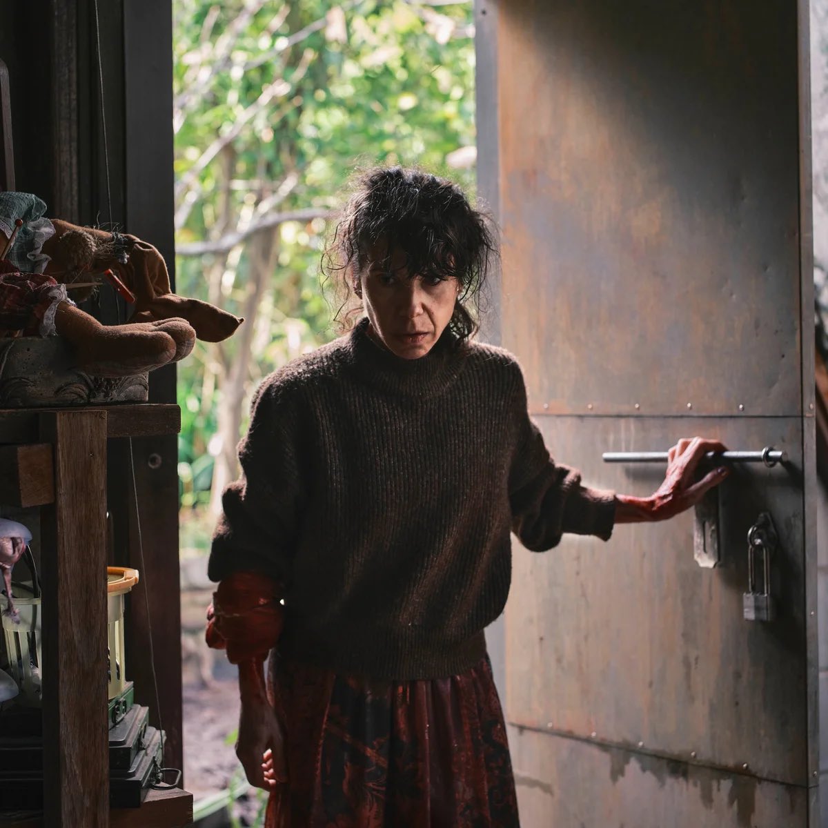 whoisfox tweet media