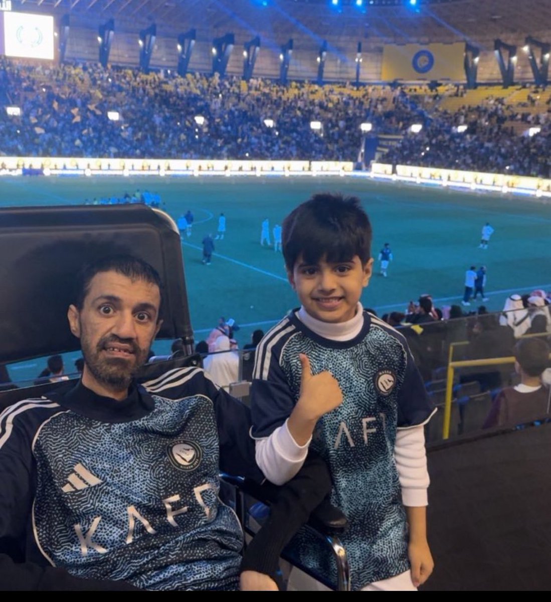 #عبدالرحمن_البيشي

اللهم ارحم عبدك #عبدالرحمن_البيشي ، وأكرم نزله واجعل ما أصابه تكفيرا لذنوبه.

أحر التعازي لأسرته ومحبيه.