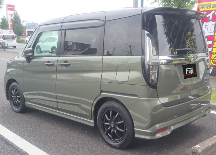 fuji_tire's tweet image. マイカードレスアップフォトからピックアップ

スズキ／ソリオ
ホイール：FABULOUS／ヴァローネ MC-9 1P
カラー：セミグロスブラック
サイズ：FR:5.0J-15

#ソリオ
#FABULOUS
#ドレスアップフォト

詳細を見る
fujicorporation.com/shop/contribut…