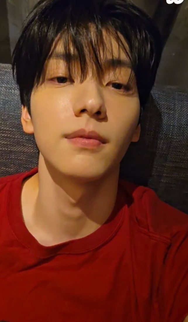 7th year: danisita tweet media