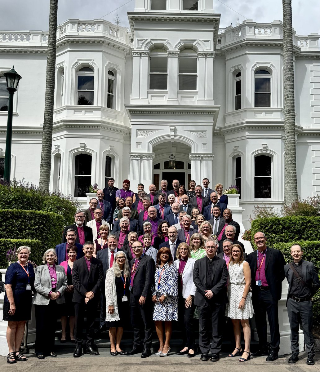 Governor of Queensland tweet media