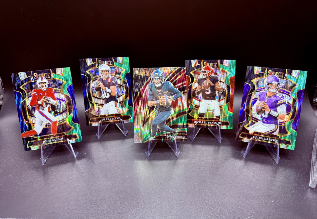 Mock10Breaks tweet media