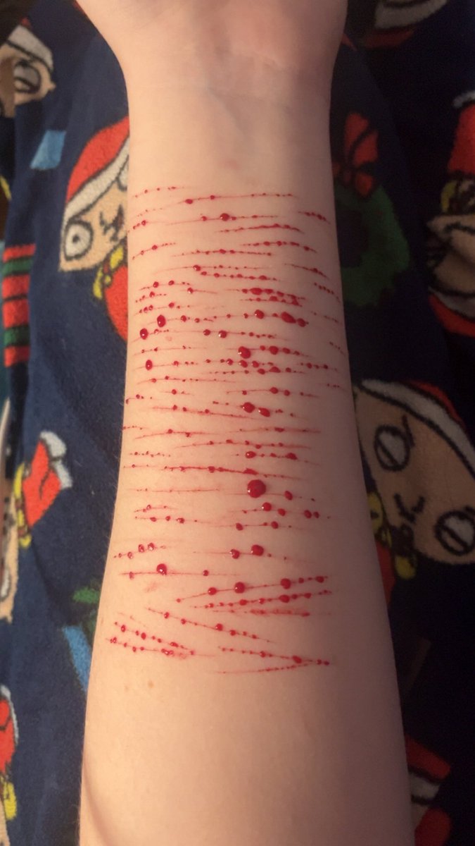 vi 𝜗𝜚 Shedtwt tweet media