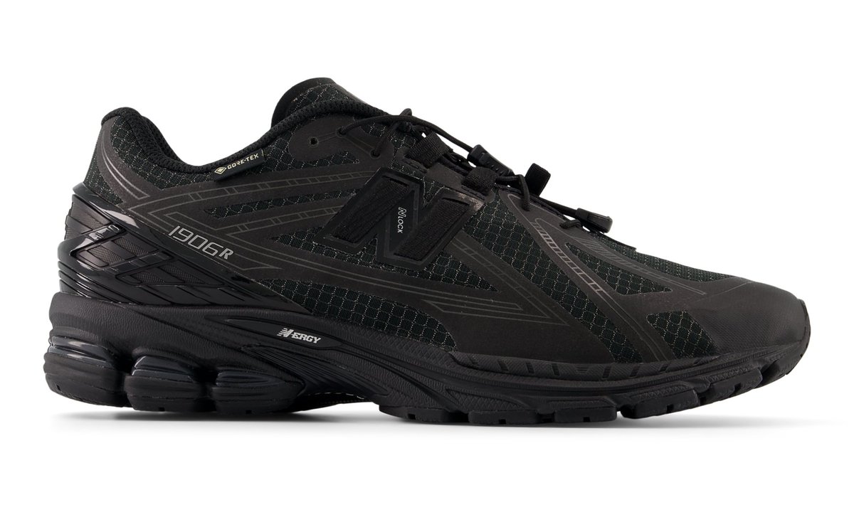 fullress's tweet image. 【2026年 3/16 発売】
New Balance U1906 31U GORE-TEX “Black/Alkaline Green” (ニューバランス ゴアテックス GTX) [U190631U]

・ニューバランスオンライン発売

fullress.com/new-balance-u1…